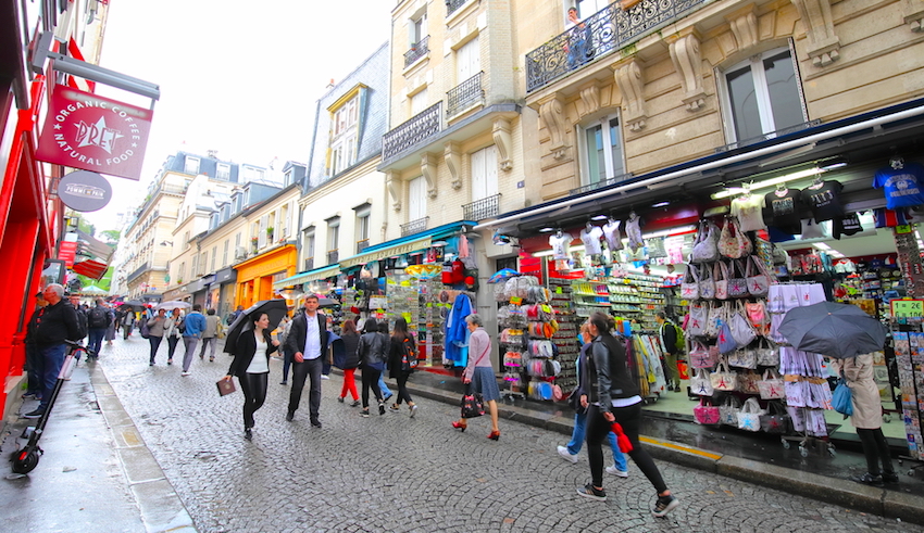 Shopping in Montmarte